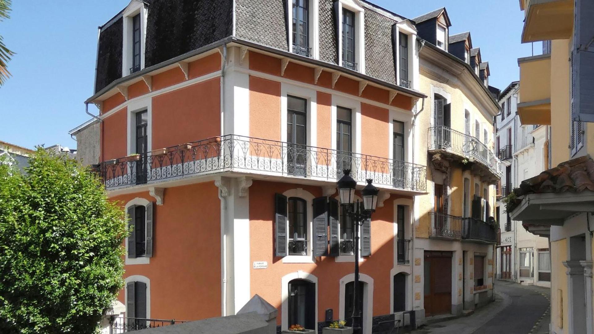 Serenite Au Centre N 4 *